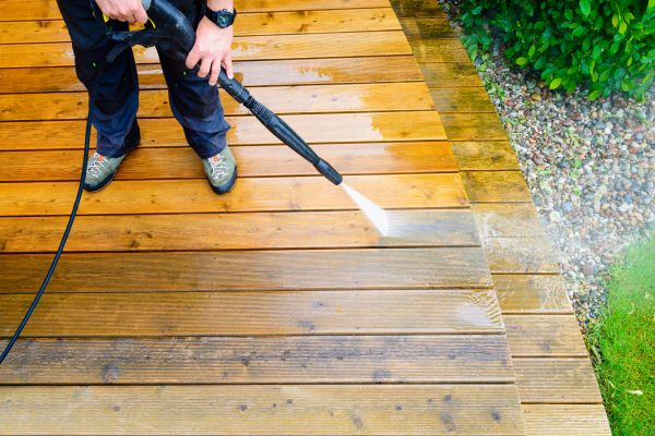 Deck Power Washing in Mequon