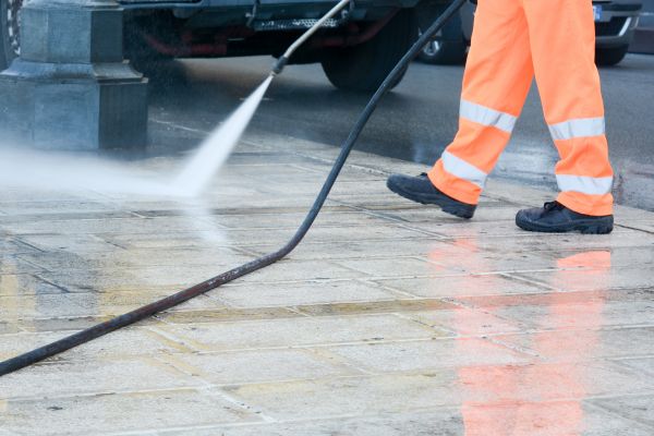 Concrete Jet Washing in Mequon