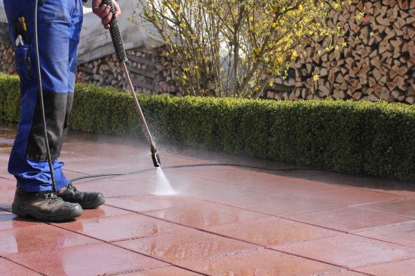 Driveway Pavers Cleaning in Mequon