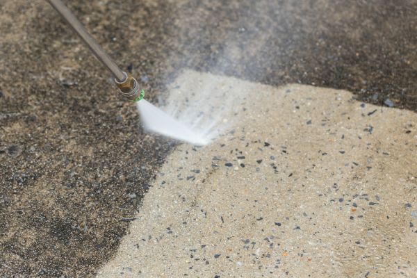 Deck Concrete Cleaning in Mequon