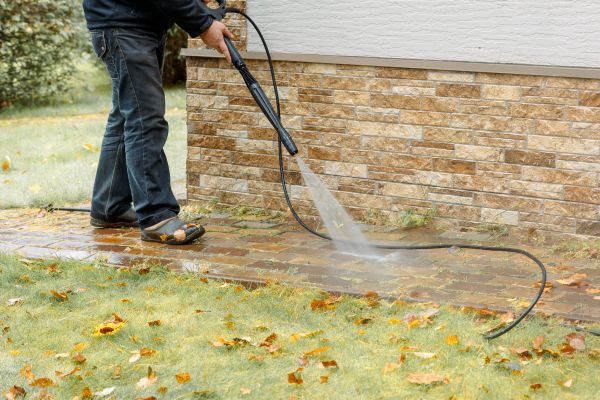 Residential Powerwashing in Mequon